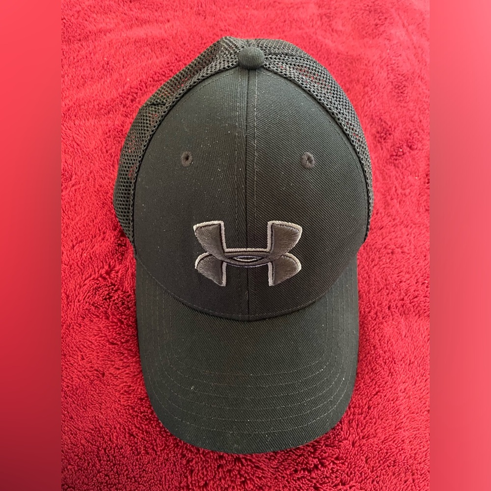 2/$30. Under Amour Black Mess SnapBack Hat